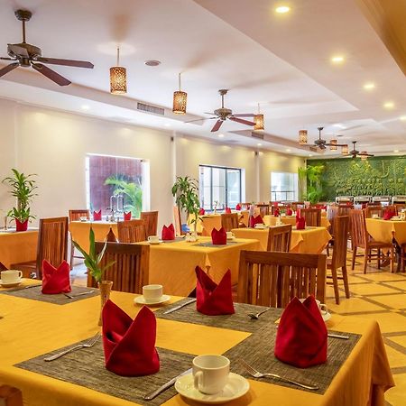 Dragon Royal Angkor Hotel Siem Reap Buitenkant foto