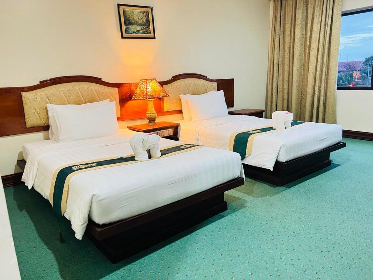 Dragon Royal Angkor Hotel Siem Reap Buitenkant foto