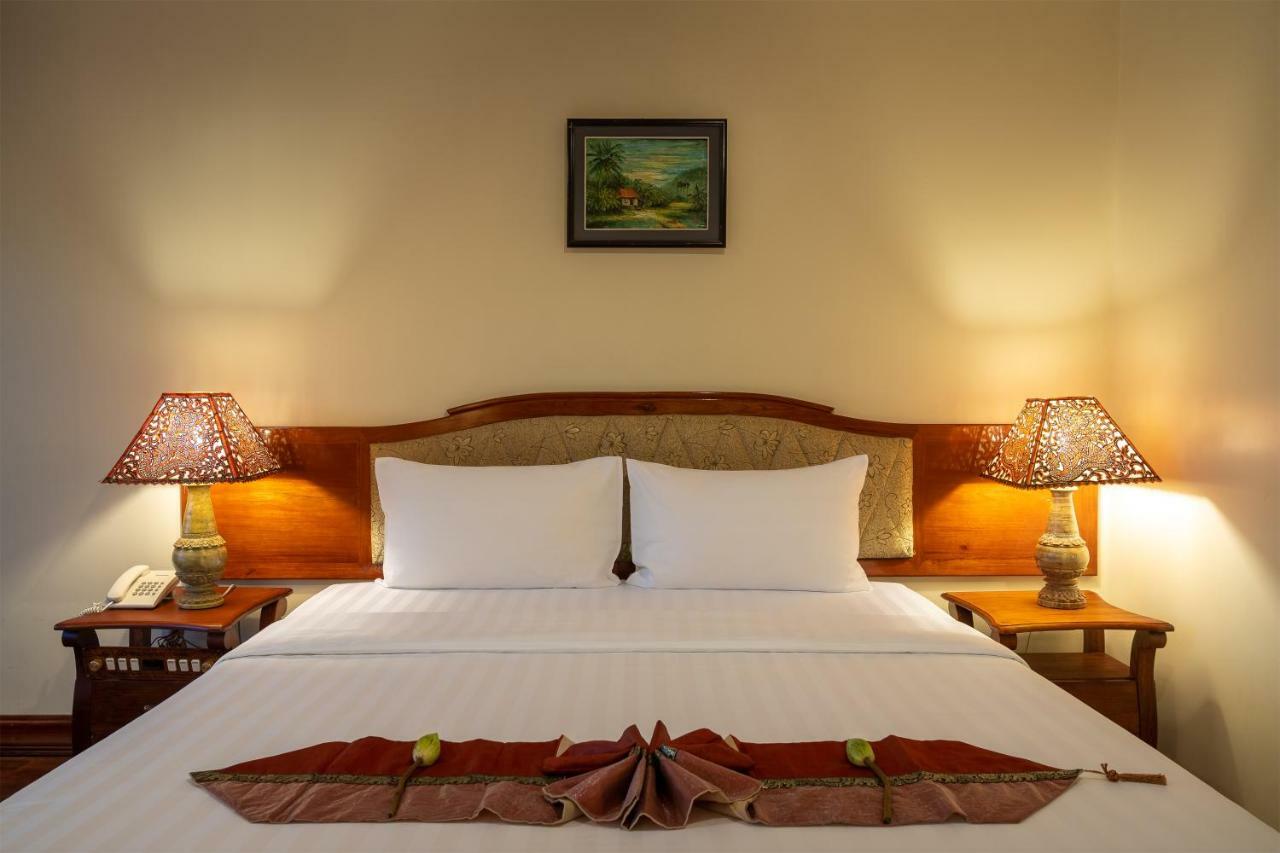 Dragon Royal Angkor Hotel Siem Reap Buitenkant foto