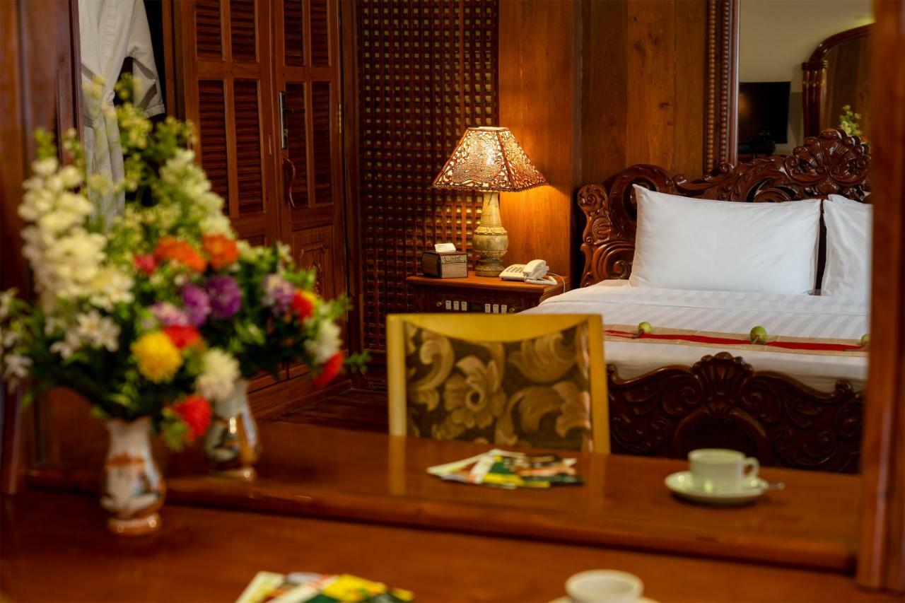 Dragon Royal Angkor Hotel Siem Reap Buitenkant foto