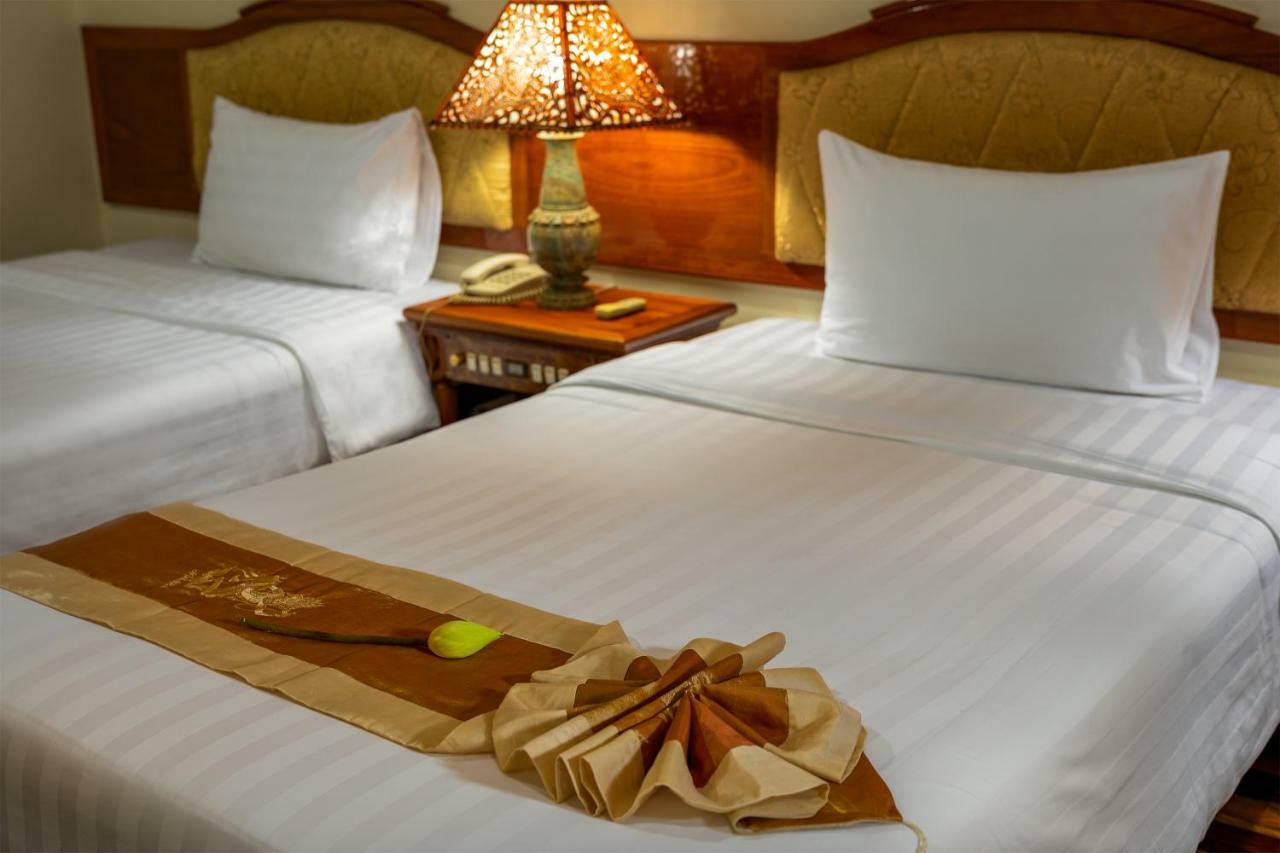 Dragon Royal Angkor Hotel Siem Reap Buitenkant foto