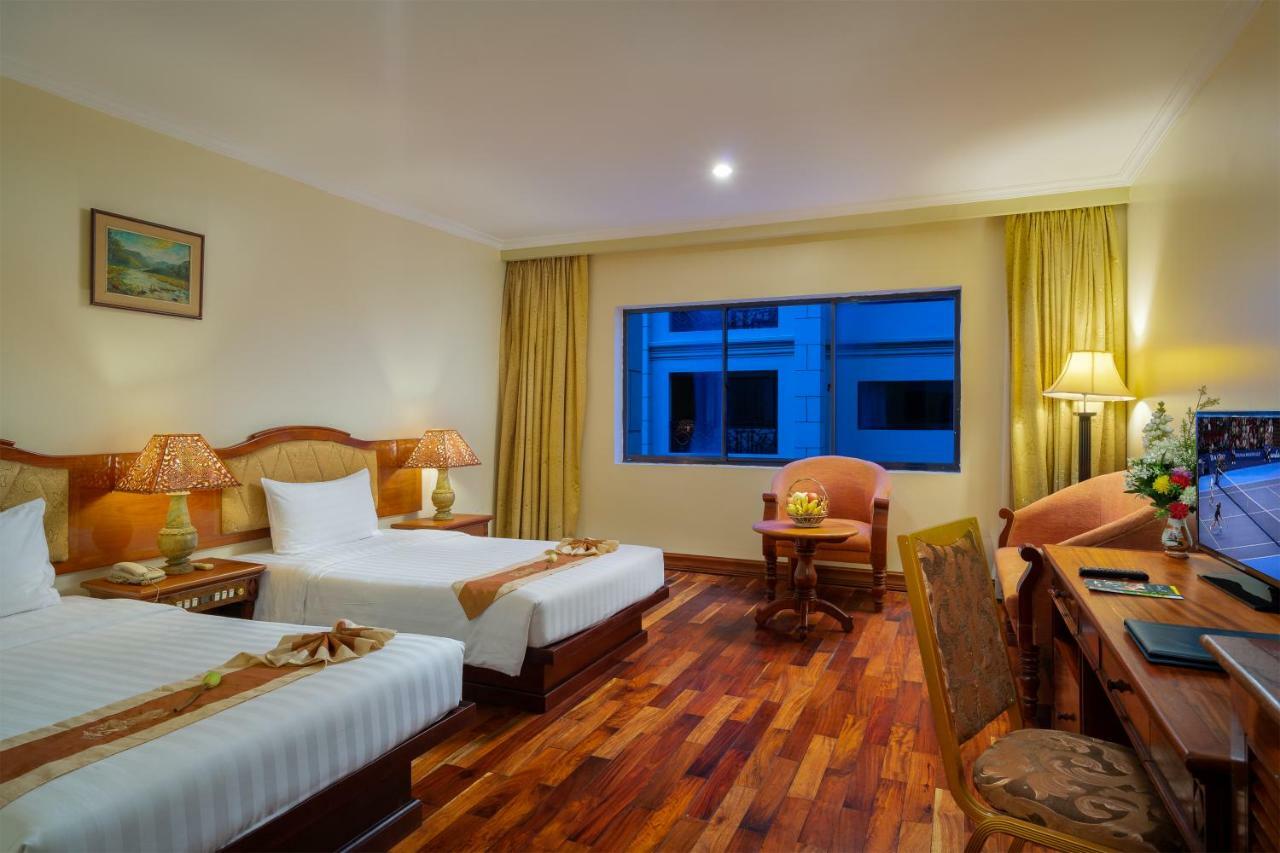 Dragon Royal Angkor Hotel Siem Reap Buitenkant foto