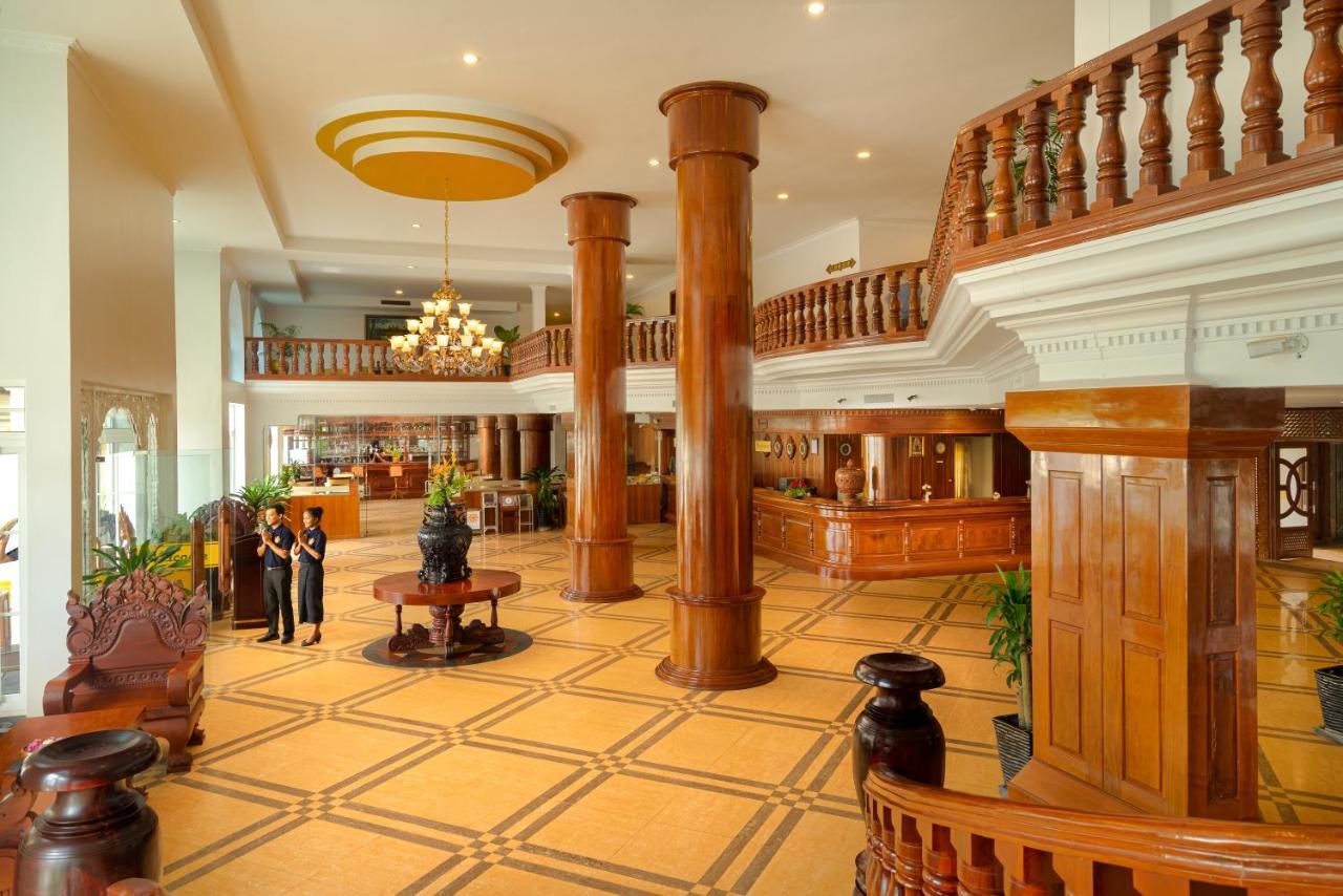 Dragon Royal Angkor Hotel Siem Reap Buitenkant foto