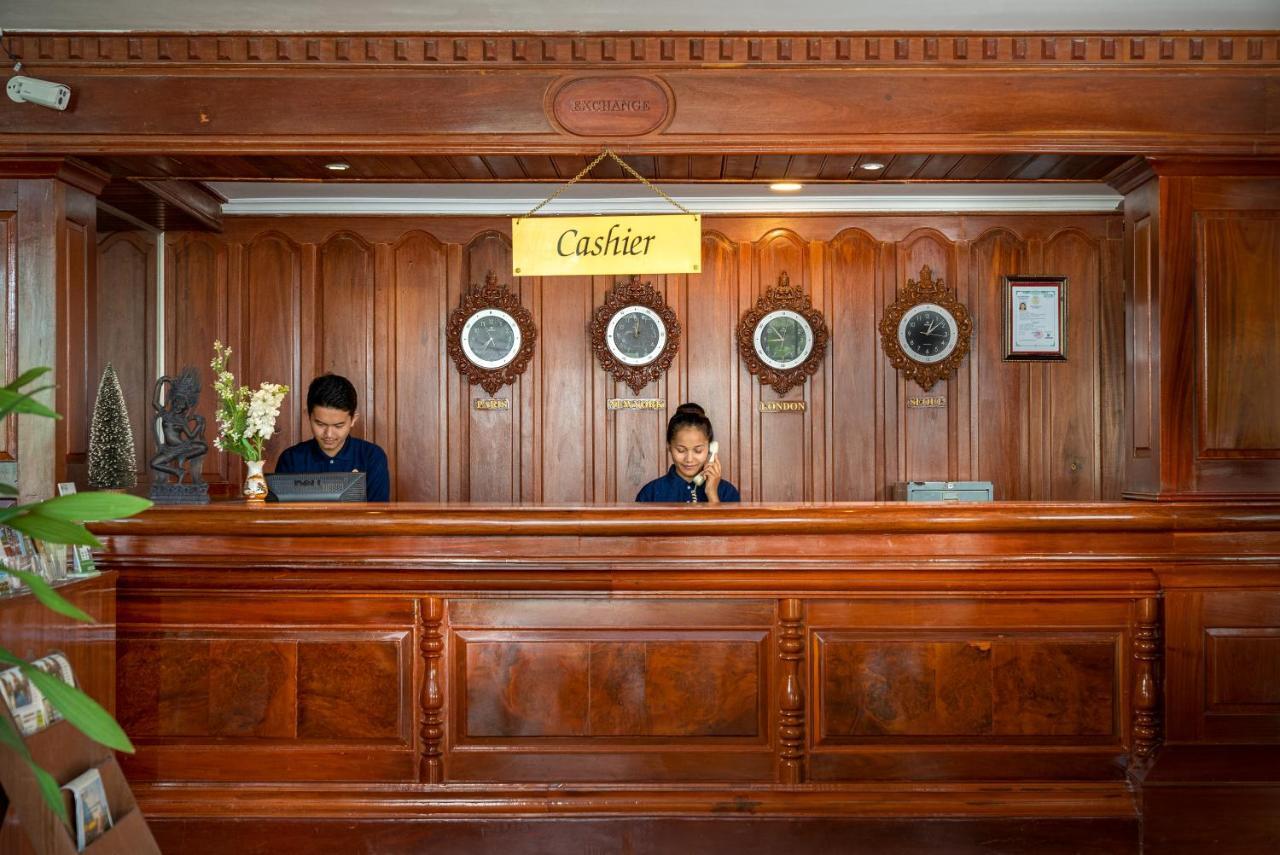 Dragon Royal Angkor Hotel Siem Reap Buitenkant foto