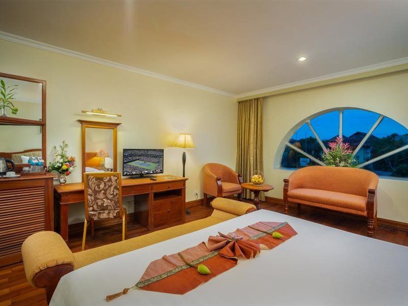 Dragon Royal Angkor Hotel Siem Reap Buitenkant foto