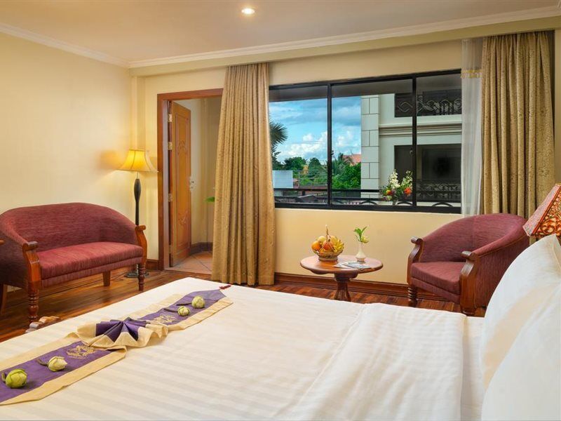 Dragon Royal Angkor Hotel Siem Reap Buitenkant foto
